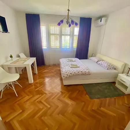 Apartamento San *